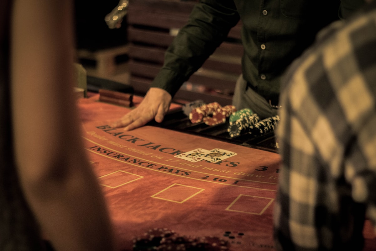 Zo kies je tussen Lightning Baccarat en klassiek baccarat
